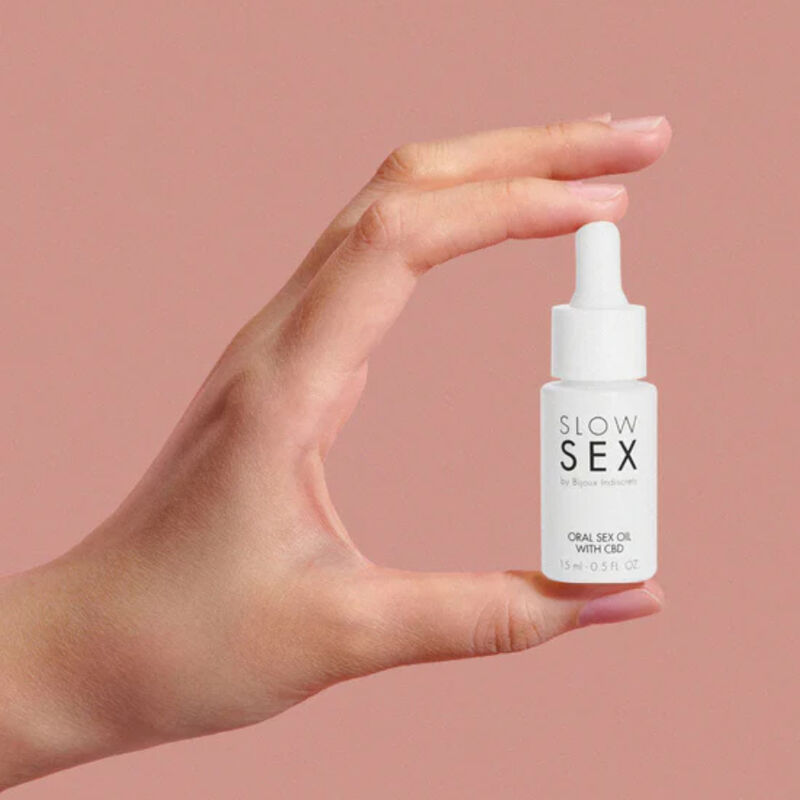 ÓLEO PARA SEXO ORAL COM CBD SLOW SEX - BIJOUX 15ML